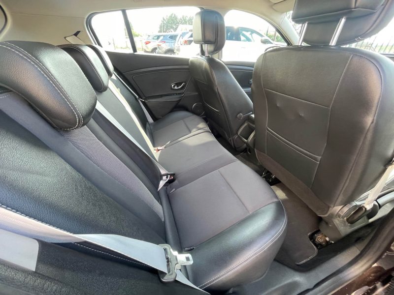 RENAULT MEGANE 3 BOITE AUTOMATIQUE 1.5 DCI 110CV 2013