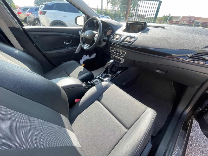 RENAULT MEGANE 3 BOITE AUTOMATIQUE 1.5 DCI 110CV 2013