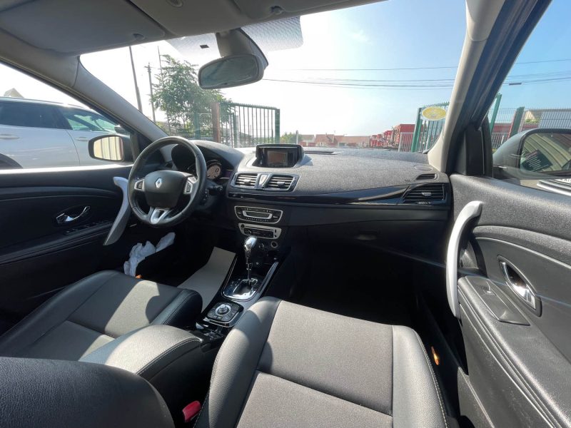 RENAULT MEGANE 3 BOITE AUTOMATIQUE 1.5 DCI 110CV 2013