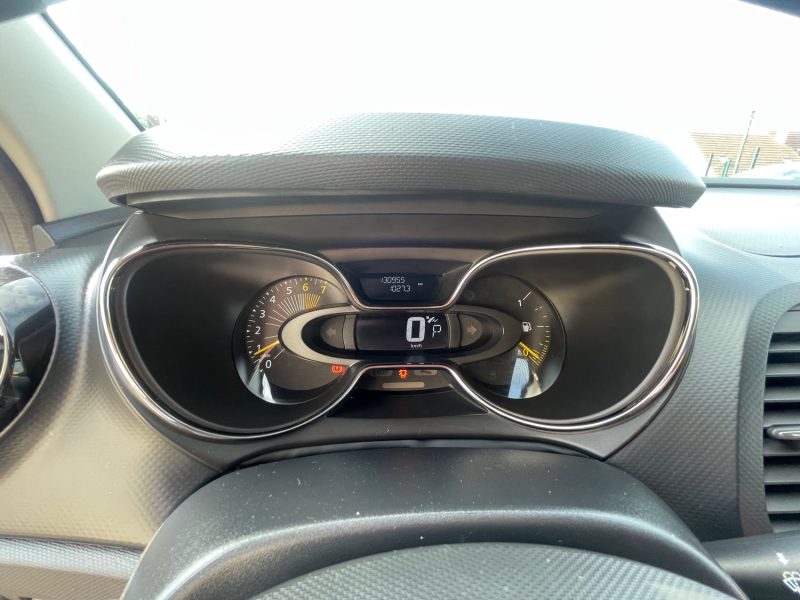 RENAULT CAPTUR BOITE AUTOMATIQUE 1.2 TCE 120CV CRIT'AIR 1 2013