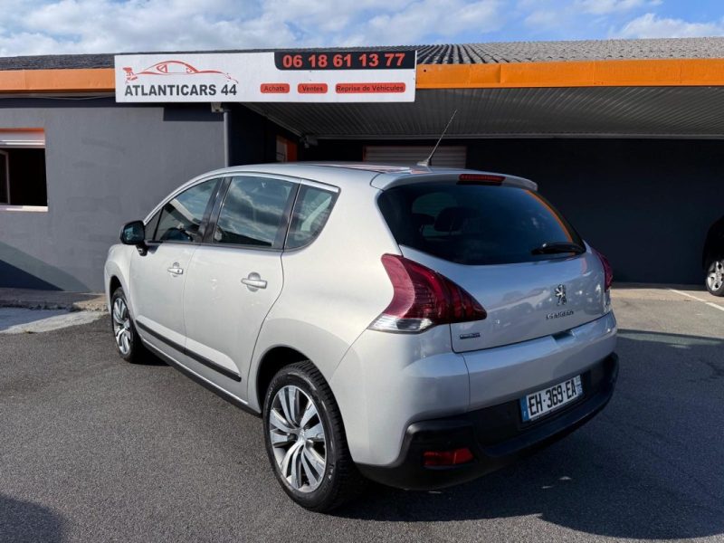 PEUGEOT 3008  2015