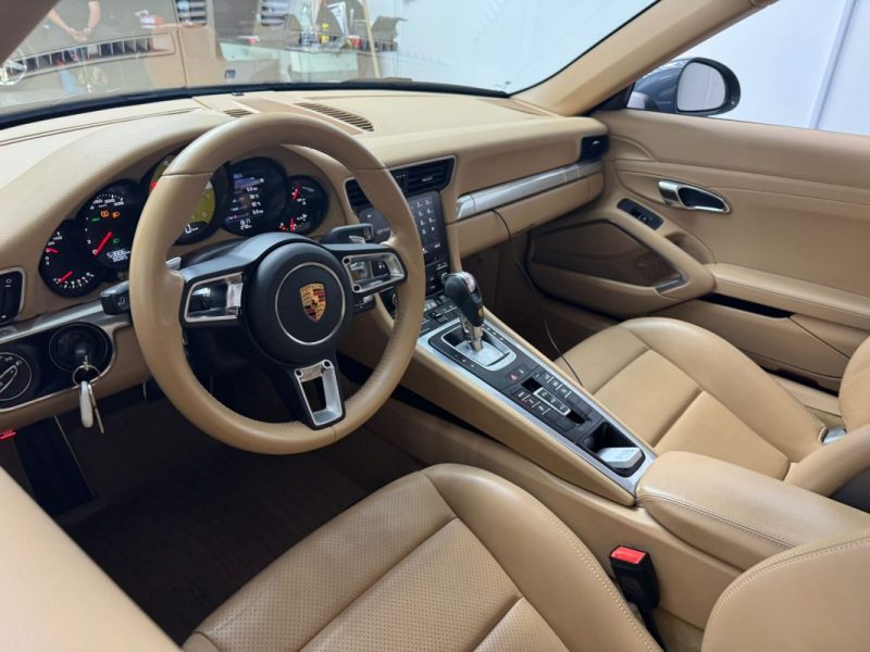 PORSCHE 911 - 991.2 CARRERA - 3.0L 370 CH - PDK - Entretiens Porsche - Garantie 12 mois
