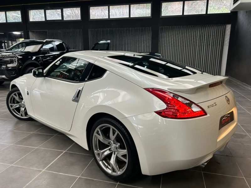 NISSAN 370Z COUPE 3.7 V6 328 BVA7*1°Main*BOSE*CAMERA*GPS*