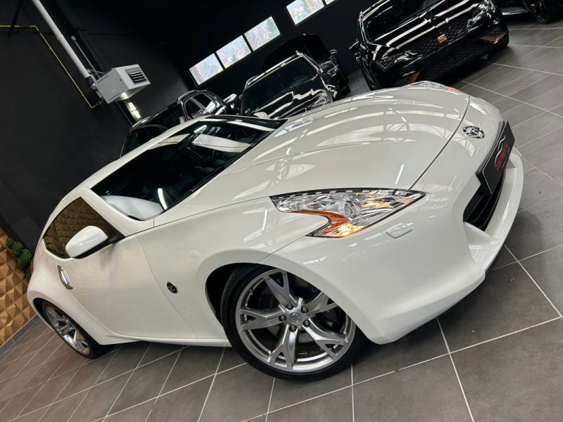 NISSAN 370Z COUPE 3.7 V6 328 BVA7*1°Main*BOSE*CAMERA*GPS*