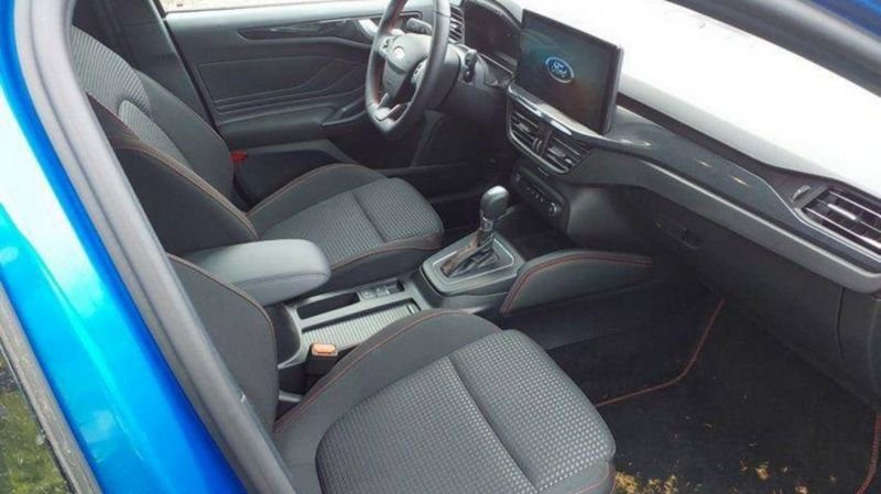 Ford Focus 1.0 ecoboost 155 s&s mhev powershift st-line x + pack parking + Pack Hiver