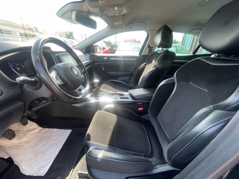 RENAULT MEGANE 4 INTENS 1.2 TCE 130CV CRIT'AIR 1 2016