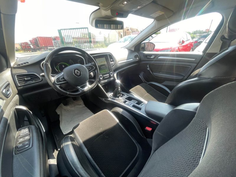 RENAULT MEGANE 4 INTENS 1.2 TCE 130CV CRIT'AIR 1 2016