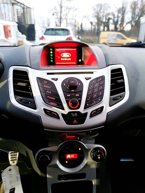 FORD FIESTA VI 2011