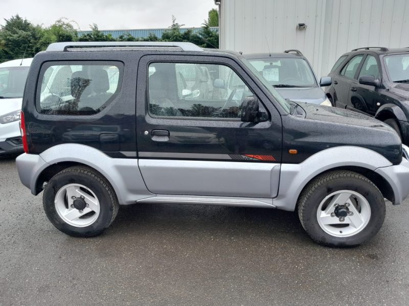 SUZUKI JIMNY 1.3l JX 80CV 3P GARANTIE 12 MOIS