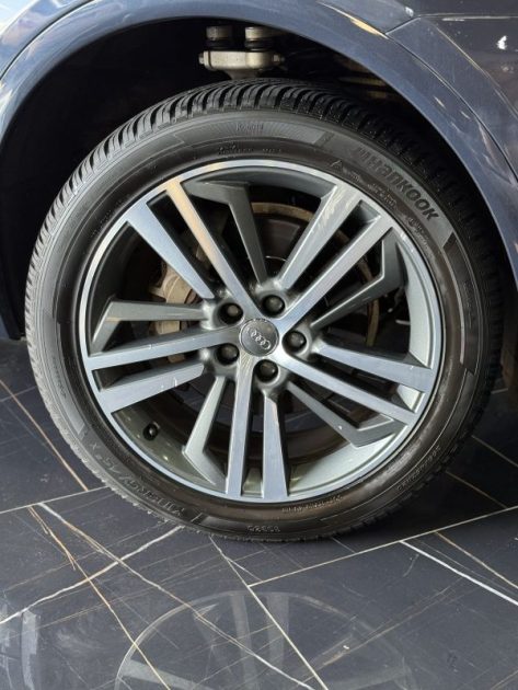 AUDI Q5 2018 2.0 TFSI 252ch quattro