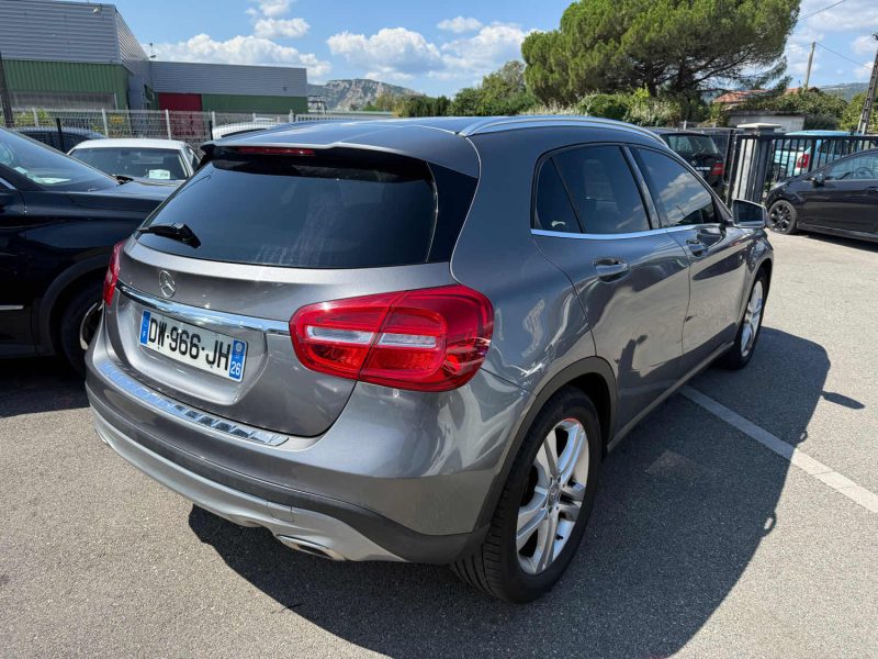 MERCEDES CLASSE GLA 220D 4-MATIC 4X4 177CH PACK SPORT GARANTIE 