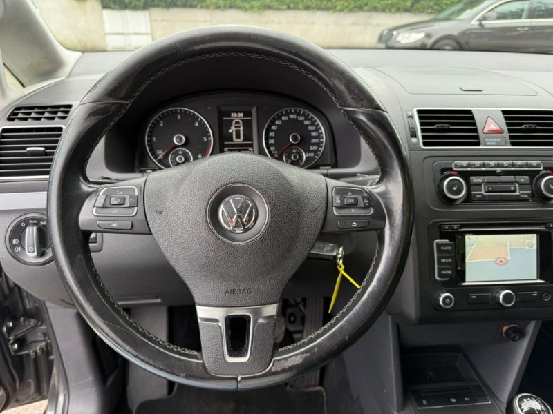 VOLKSWAGEN TOURAN 2011 1.6 TDI CONFORTLINE 7 PLACES 1ER MAIN 2011    
