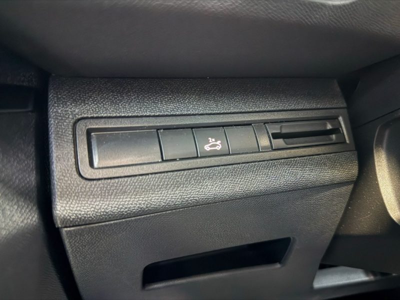 PEUGEOT 3008 1.5 BLUE HDI 130 CV EAT8 ALLURE BUSINESS 