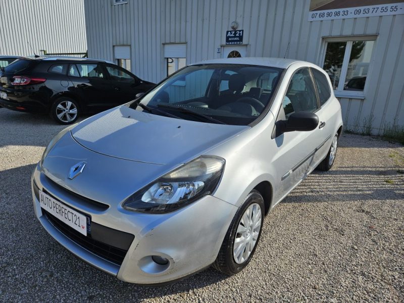 RENAULT CLIO 2011