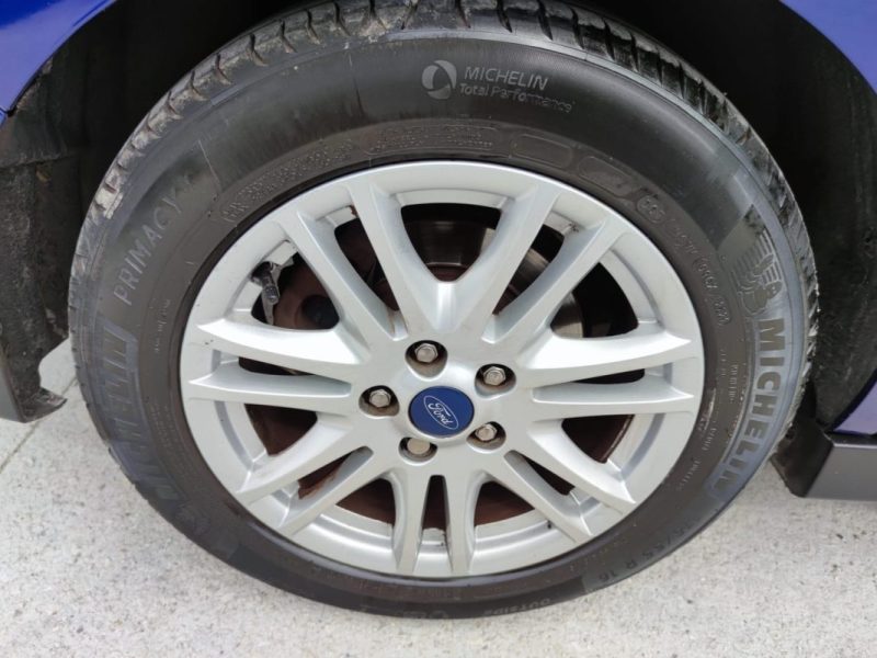 FORD C-MAX Titanium X 1.0 125