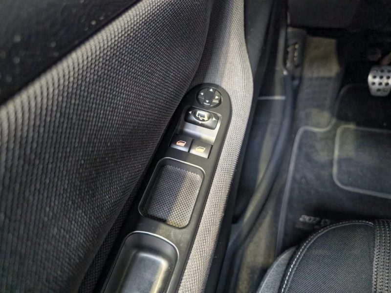 207 CC 1.6 16V SPORT PACK