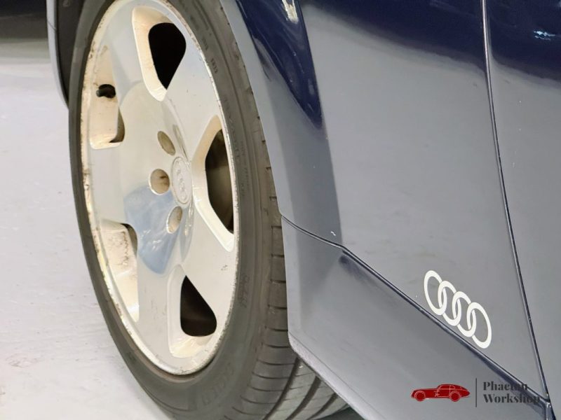 AUDI TT 8N 180ch Interieur Cuir Alcantara Gris de 2002