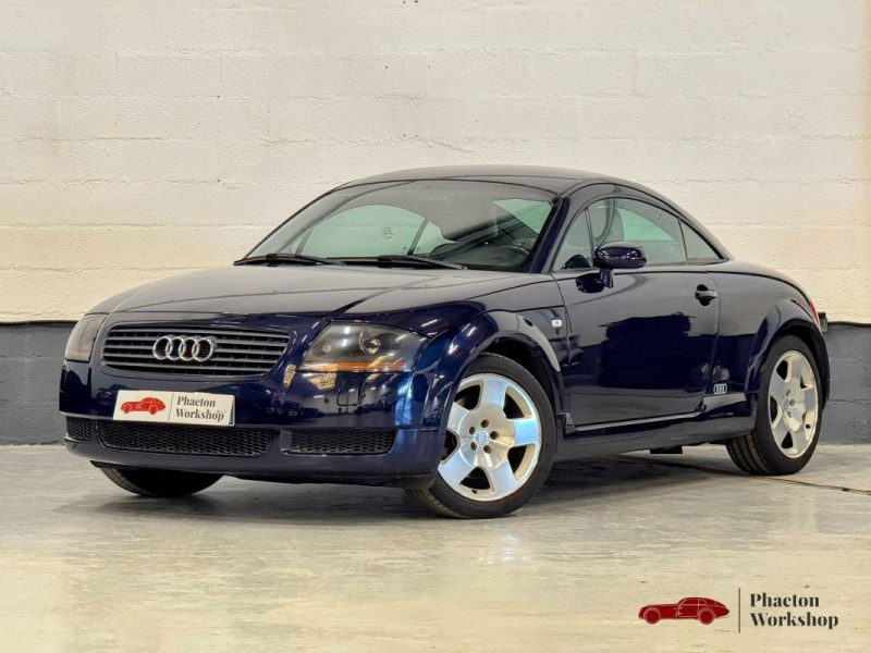 AUDI TT 8N 180ch Interieur Cuir Alcantara Gris de 2002