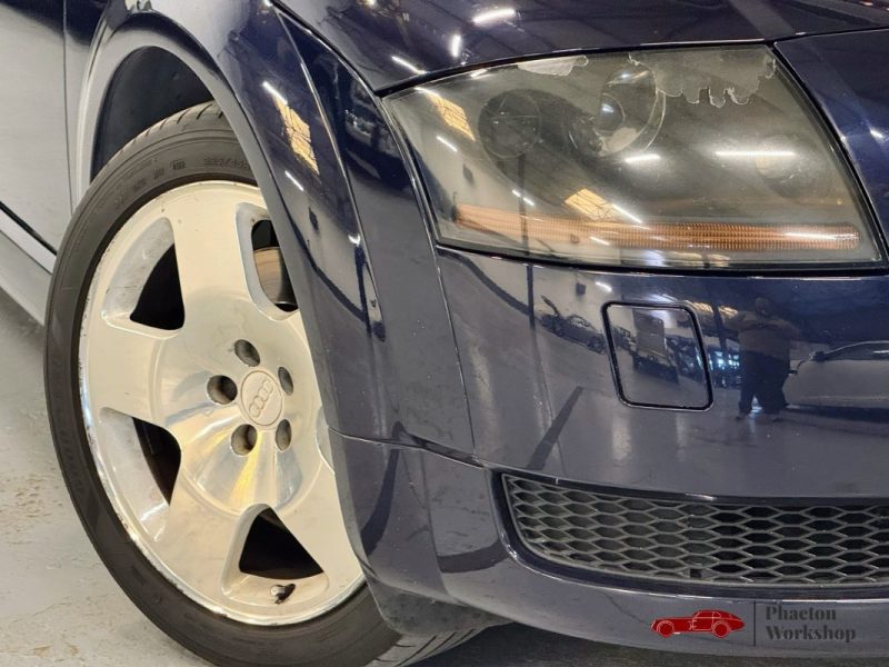 AUDI TT 8N 180ch Interieur Cuir Alcantara Gris de 2002