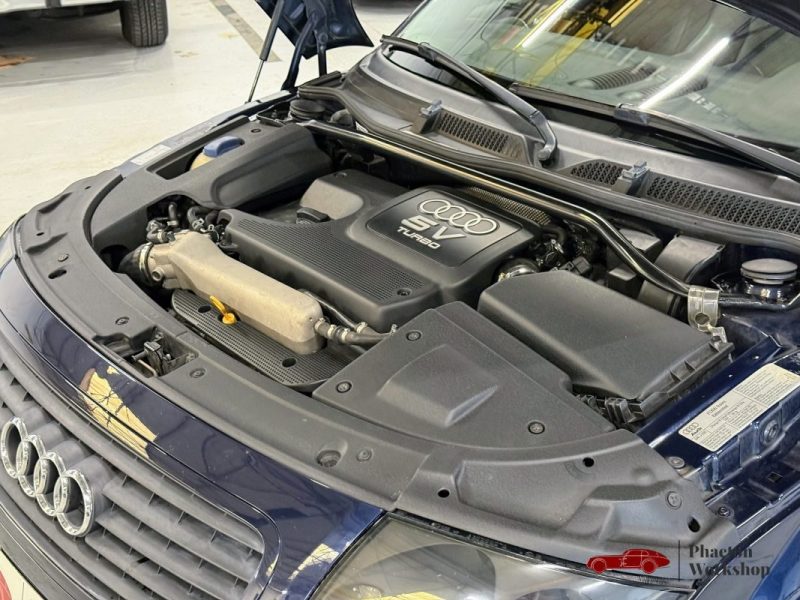 AUDI TT 8N 180ch Interieur Cuir Alcantara Gris de 2002