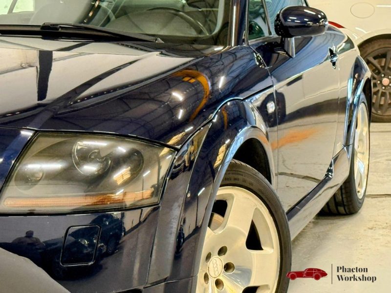 AUDI TT 8N 180ch Interieur Cuir Alcantara Gris de 2002