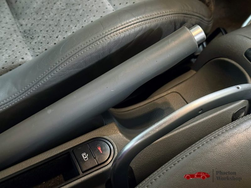 AUDI TT 8N 180ch Interieur Cuir Alcantara Gris de 2002