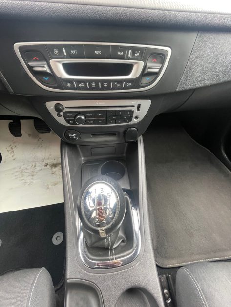 RENAULT MEGANE 2014 3 PHASE 3 LIMITED 1.2 TCE 116CV CRIT'AIR 1