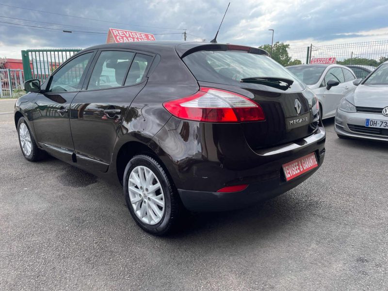 RENAULT MEGANE 2014 3 PHASE 3 LIMITED 1.2 TCE 116CV CRIT'AIR 1