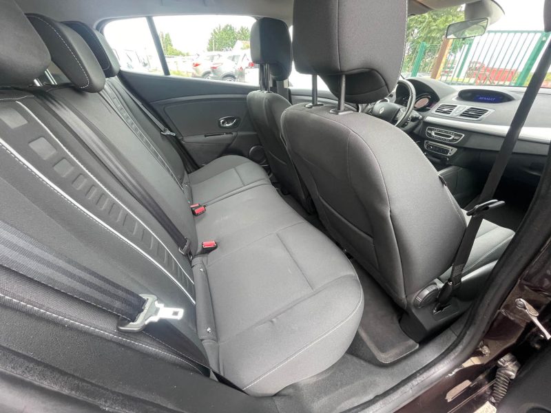 RENAULT MEGANE 2014 3 PHASE 3 LIMITED 1.2 TCE 116CV CRIT'AIR 1