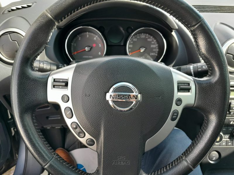 NISSAN QASHQAI 2009