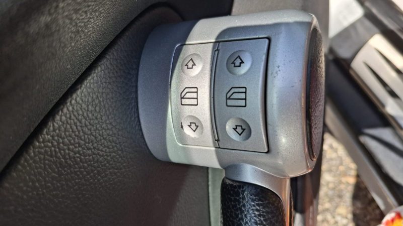 MERCEDES SLK 200 KOMPRESSOR 2004