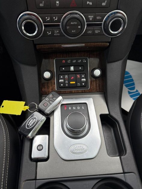 LAND ROVER DISCOVERY 4 2012