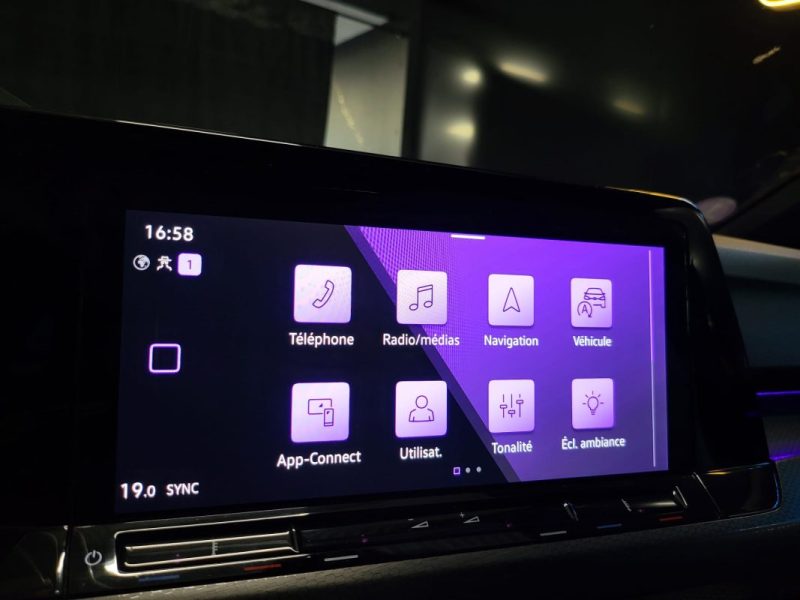 VOLKSWAGEN GOLF GTE 1.4 E-HYBRID 245ch DSG / VIRTUAL COCKPIT / CARPLAY / ATTELAGE / IQ LIGHTS