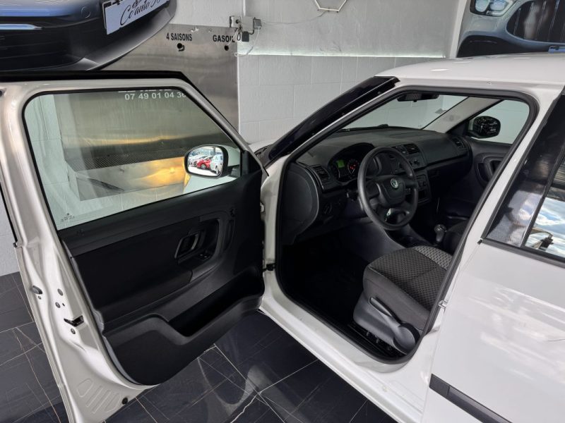 SKODA FABIA 2012 1.6 TDI75