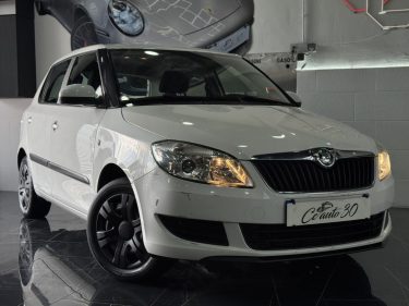 SKODA FABIA 2012 1.6 TDI75