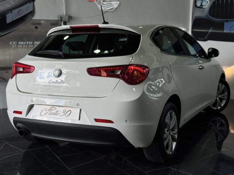 ALFA ROMEO GIULIETTA 2013