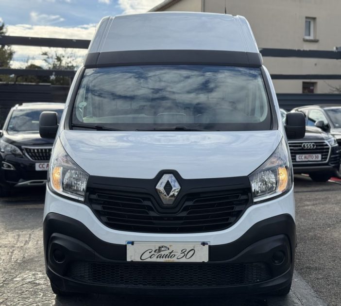 RENAULT TRAFIC 2018 TTC