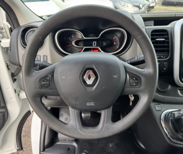 RENAULT TRAFIC 2018 TTC