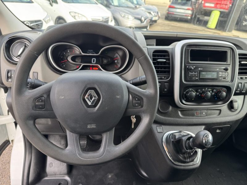 RENAULT TRAFIC 2018 TTC