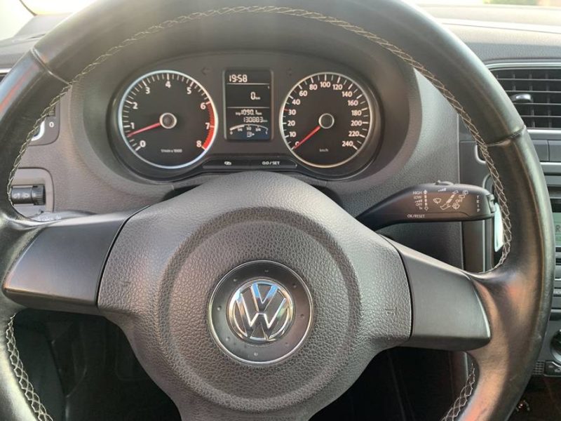 VOLKSWAGEN Polo  2010