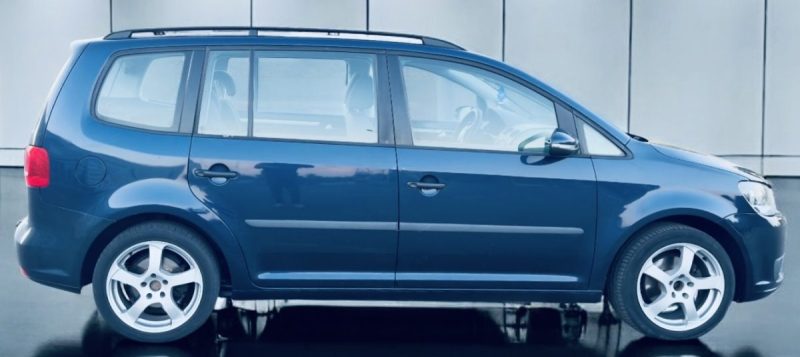 VOLKSWAGEN TOURAN 1.6TDI BV6 7PLACES CONFORT