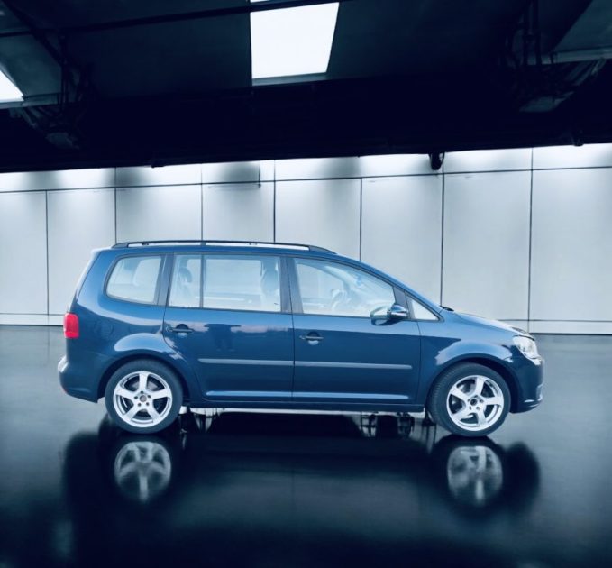 VOLKSWAGEN TOURAN 1.6TDI BV6 7PLACES CONFORT