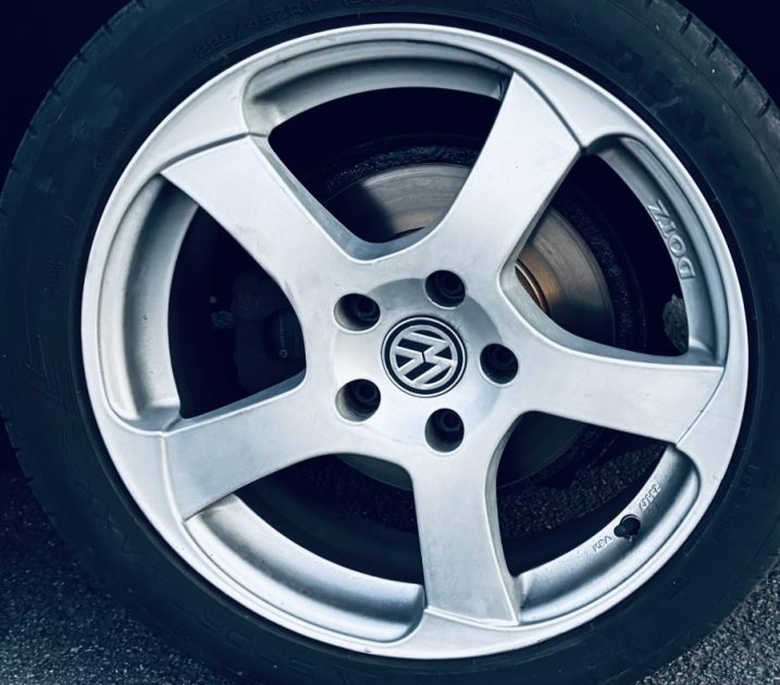 VOLKSWAGEN TOURAN 1.6TDI BV6 7PLACES CONFORT