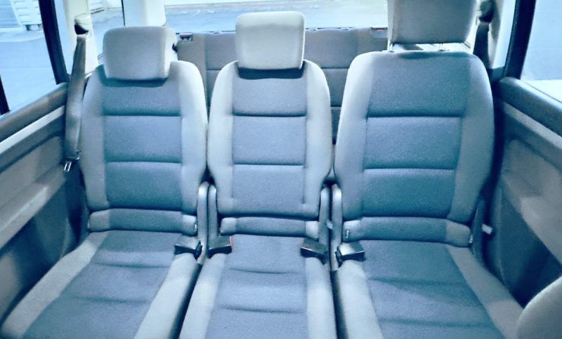 VOLKSWAGEN TOURAN 1.6TDI BV6 7PLACES CONFORT