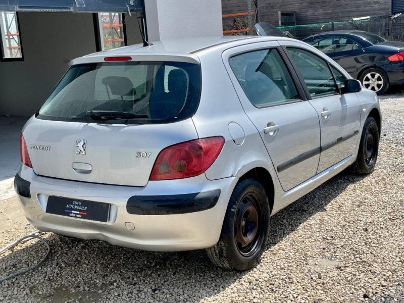 PEUGEOT 307 1.6i - 16V 110 CH PREMIUM 