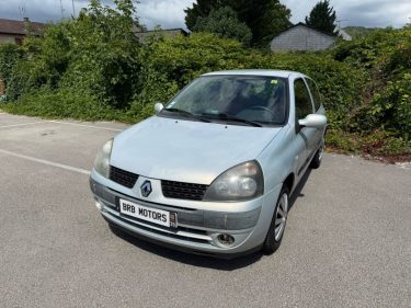 RENAULT CLIO 2003