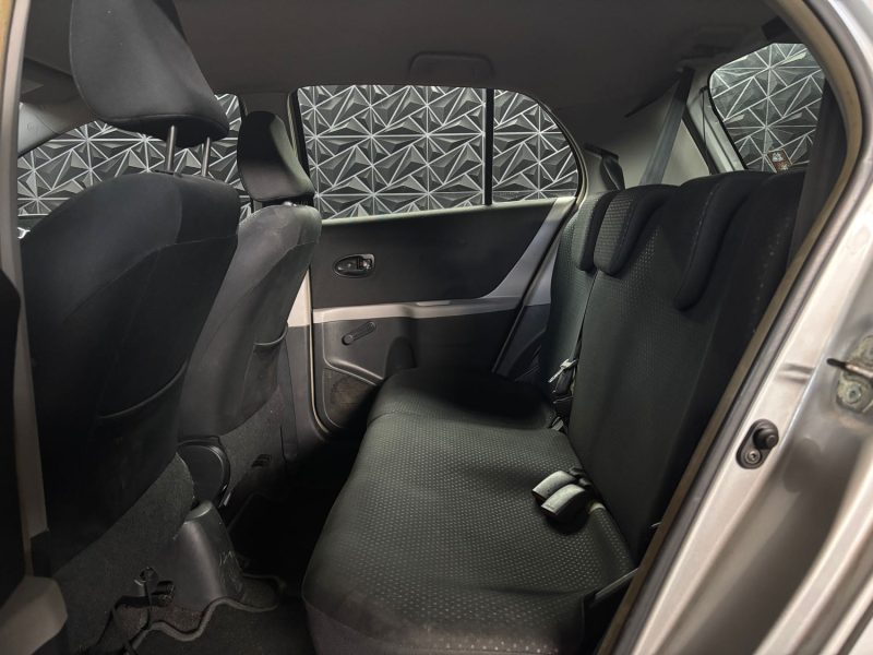 TOYOTA YARIS D-4D 90 CH GARANTIE 6 MOIS