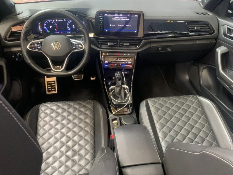 VOLKSWAGEN T-ROC CAB 1.5 TSI Rline 150ch DSG7-Cuir matelassé-CarPlay-28 000km 