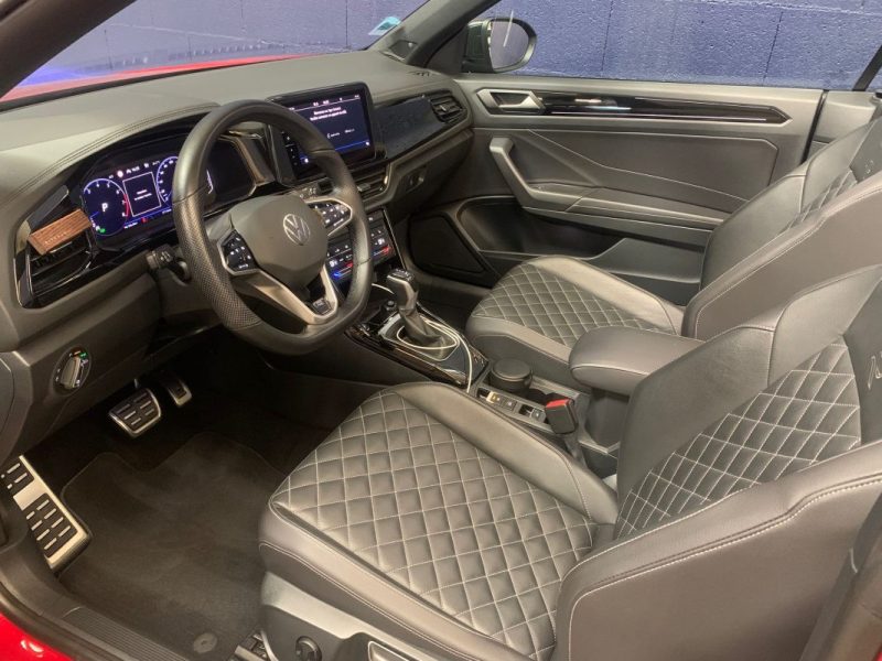 VOLKSWAGEN T-ROC CAB 1.5 TSI Rline 150ch DSG7-Cuir matelassé-CarPlay-28 000km 