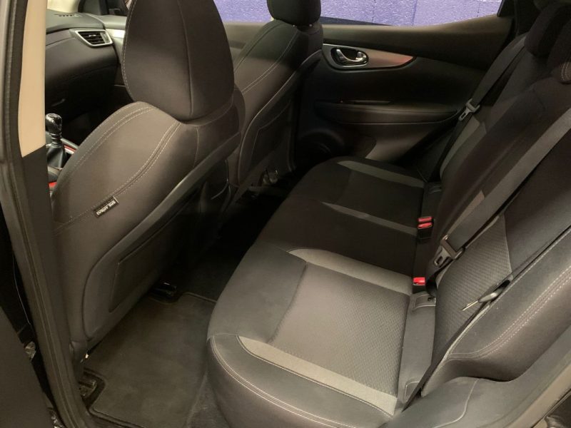 NISSAN QASHQAI CONNECTA 1.3 160ch-Toit panoramique-63 000km